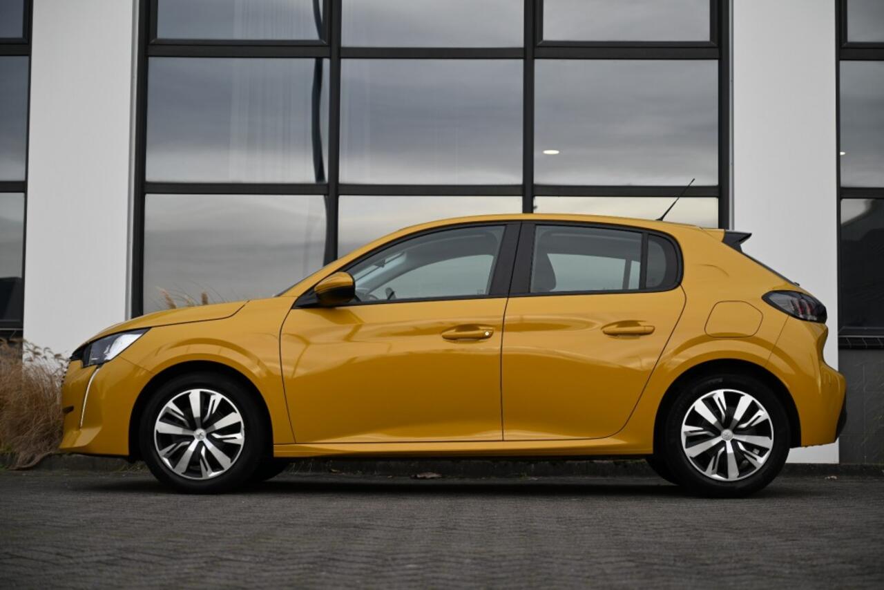 Peugeot 208 Active 1.2 CarPlay Cruise Nieuwe Distributie