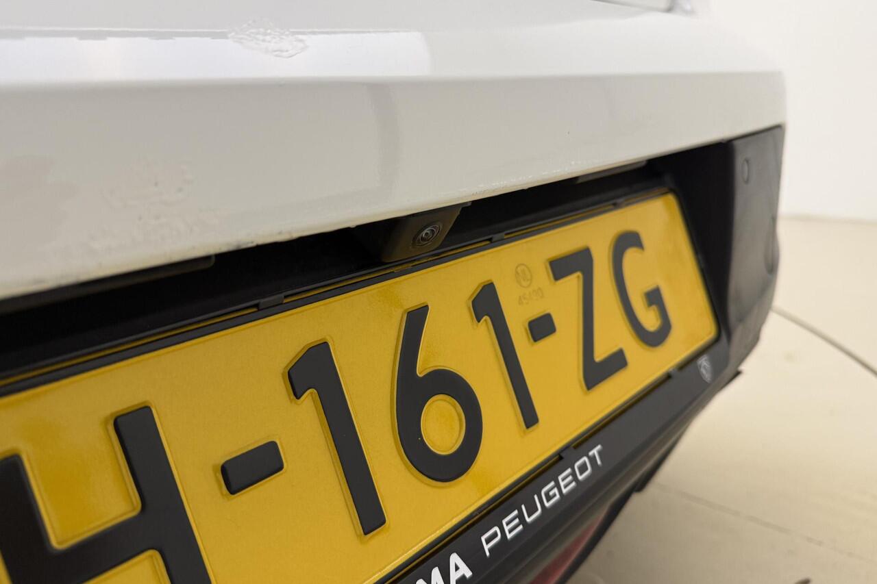 Peugeot 208 1.2 PureTech Blue Lease Active 75 PK | Handgeschakeld | Airco | Navigatie | Parkeersensor | Cruise Control | Licht Metalen Velgen | Camera | 1e eigenaar