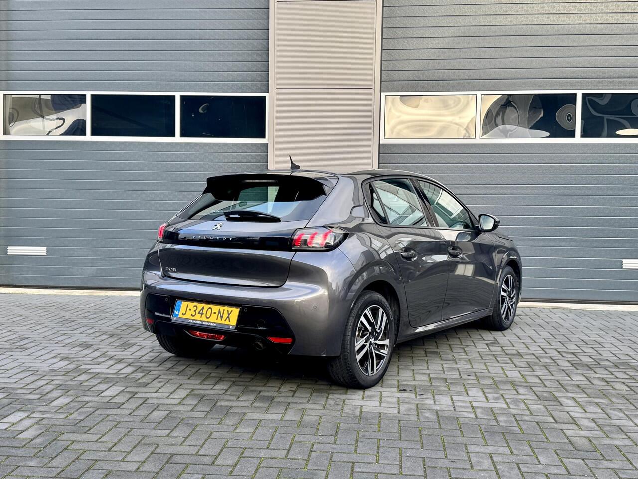 Peugeot 208 1.2/ 101 PK Allure LED/ Camera/ BTW/ PDC V+A/ 1e eigenaar/ Nieuwe riem/ NAP