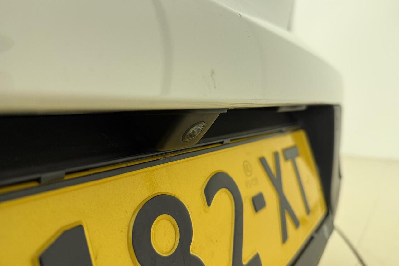 Peugeot 208 1.2 PureTech Blue Lease Active 75 PK | Handgeschakeld | Licht Metalen Velgen | Camera | Parkeersensor | Airco | Cruise Control | Bluetooh | Mirror Screen | Apple Carplay | 1e eigenaar