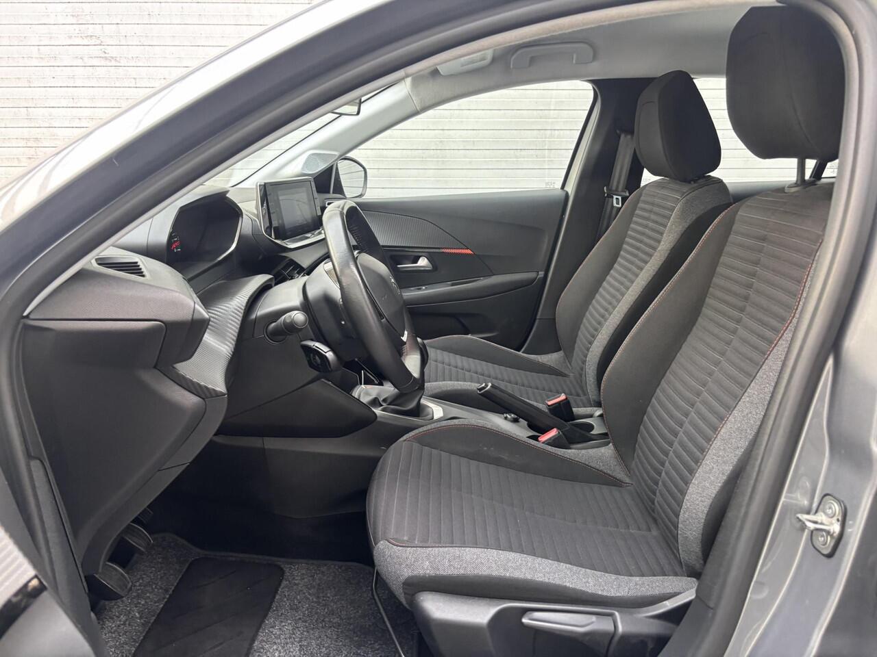 Peugeot 208 Blue Lease Active 1.2 75pk | NAVI | PARKEERHULP | LED KOPLAMPEN | AIRCO | CRUISE CONTROL | UNIEKE KM-STAND!