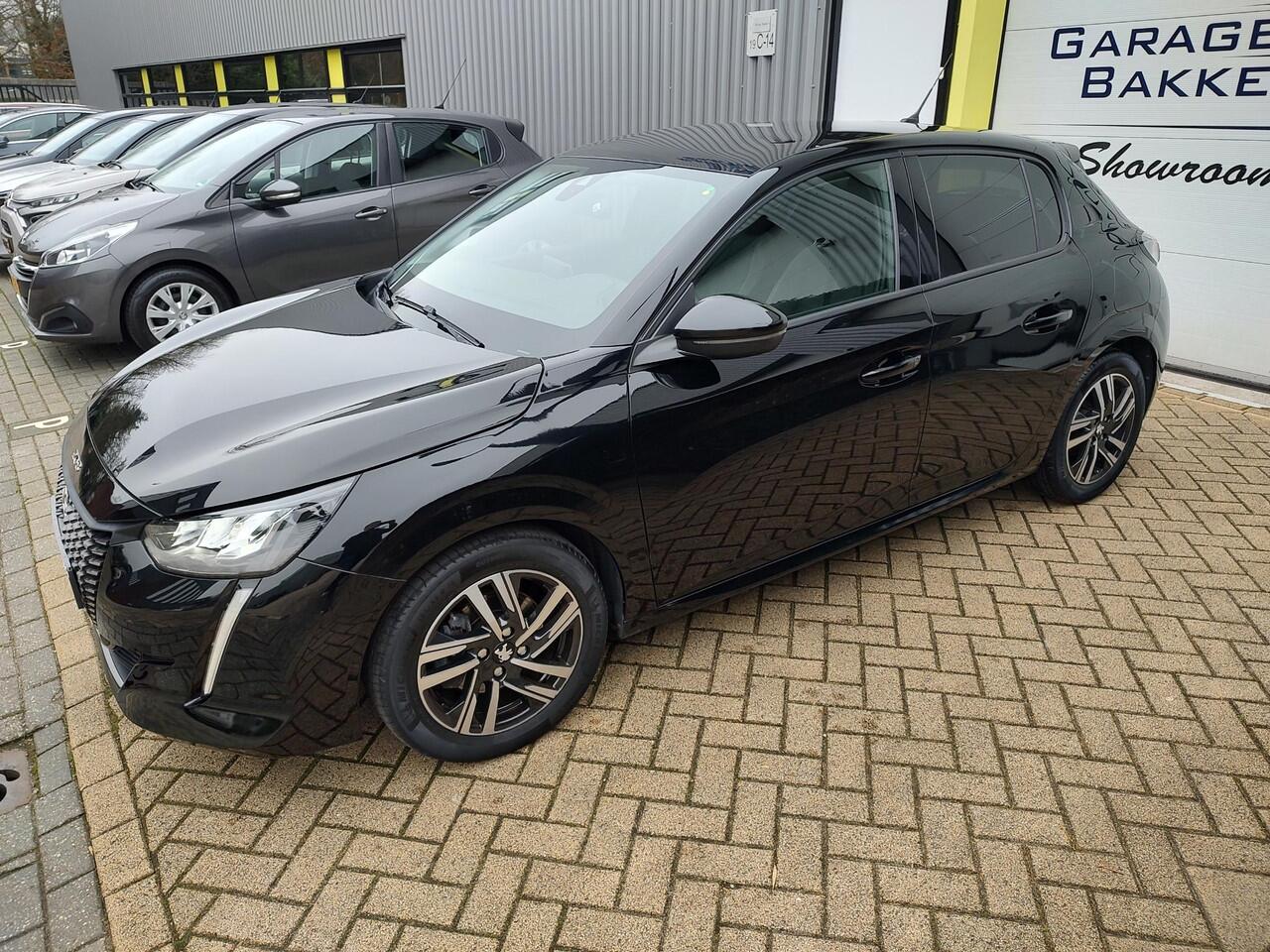 Peugeot 208 1.2 PureTech GT Allure Panoramadak Led 360-Camera Stoelverwarming Carplay Navi