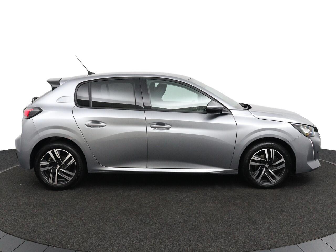 Peugeot 208 1.2 Allure*AUTOM*ACC*LANE-ASS*NAVI*CAM*CARPLAY*