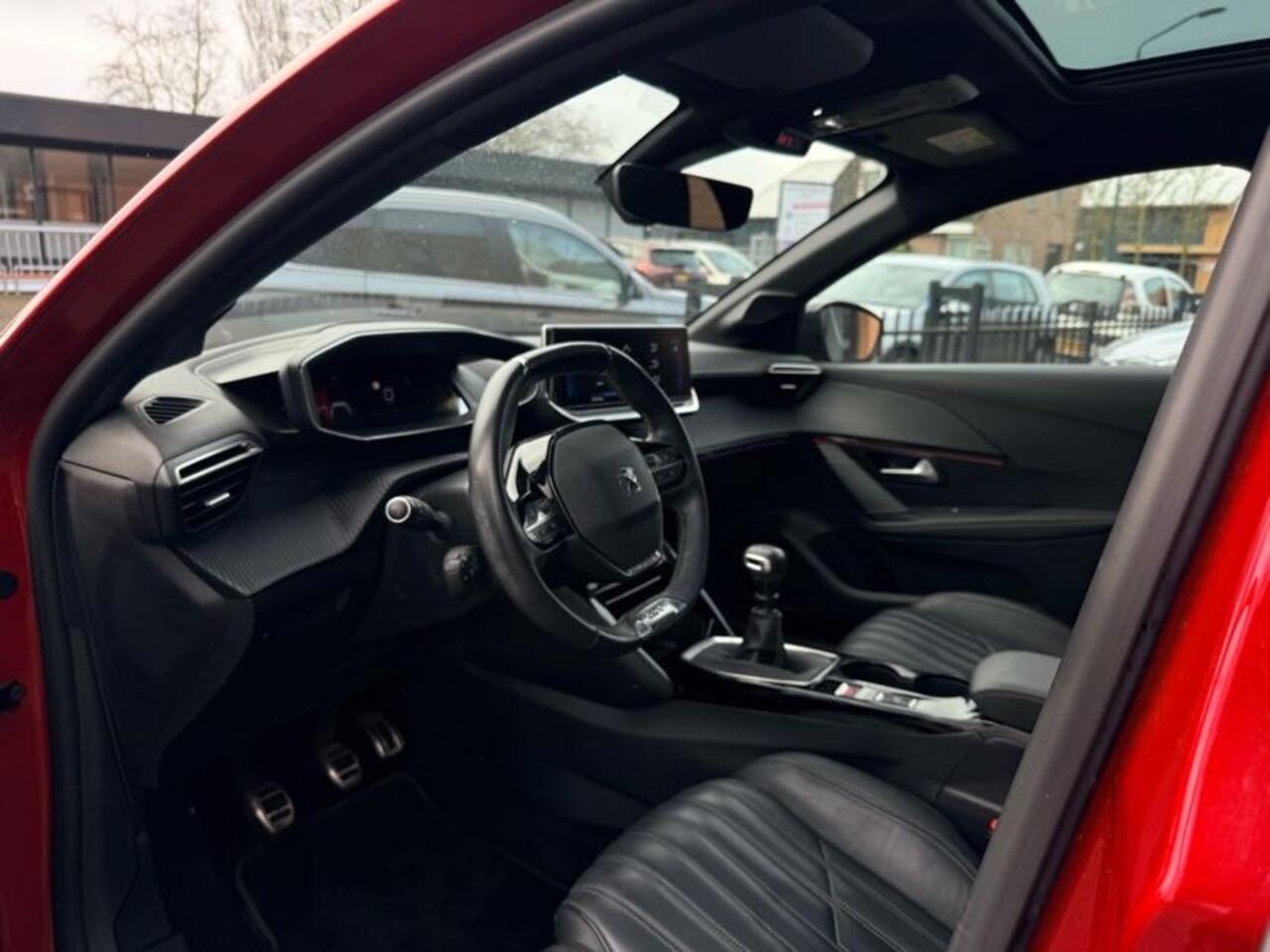 Peugeot 208 1.2 PureTech GT-Line