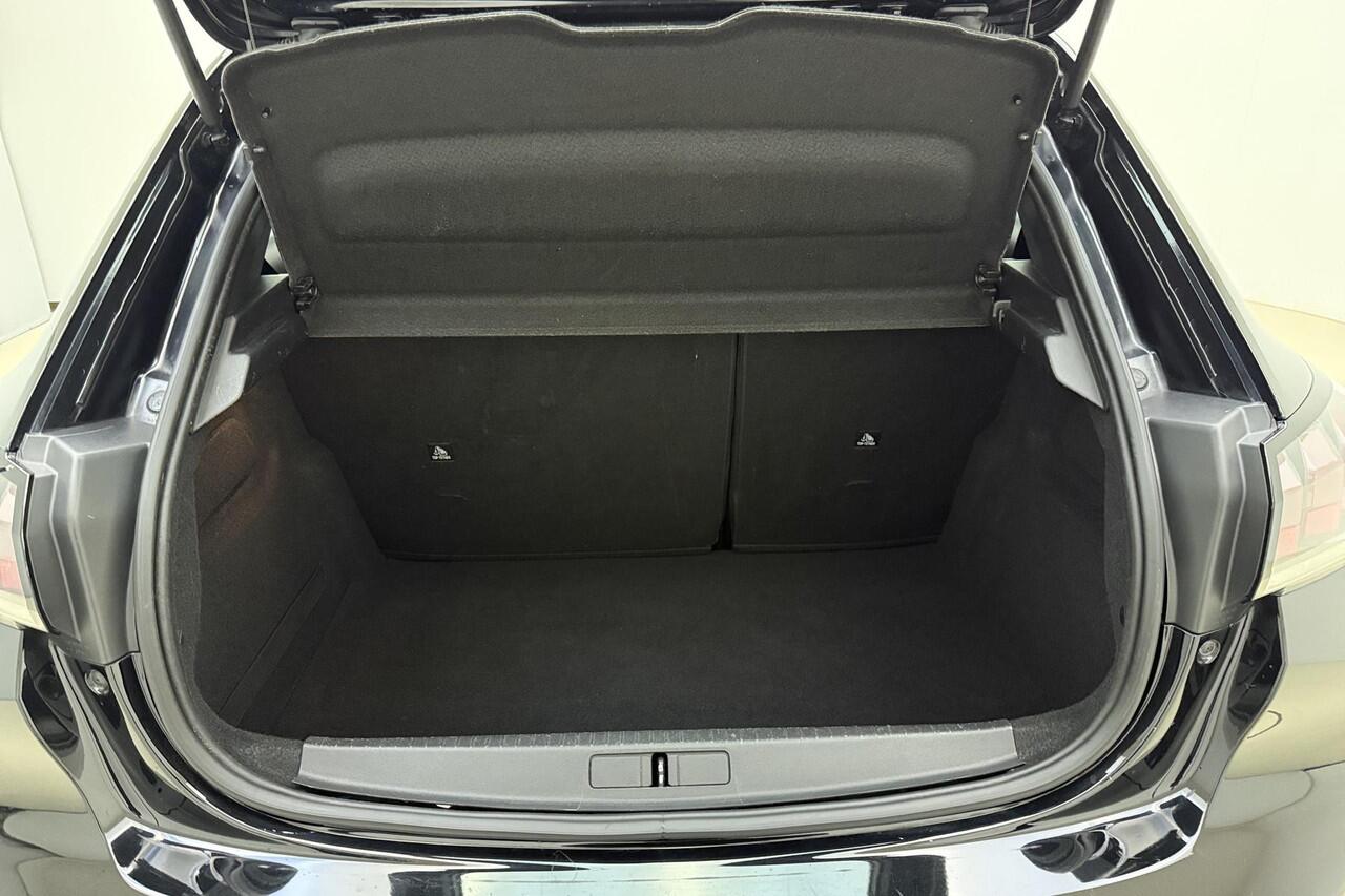 Peugeot 208 1.2 PureTech Active | Apple Carplay/Android Auto | Cruise control | Airco | Stuurwiel multifunctioneel | Bluetooth | Autonomous Emergency Braking |