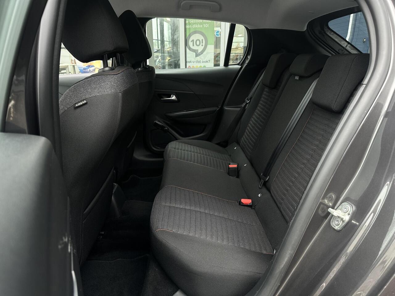 Peugeot 208 1.2 PureTech Blue Lease Active | Trekhaak | Parkeersensoren | Navigatie | Cruise Control | Airco | Apple Carplay/Android Auto |