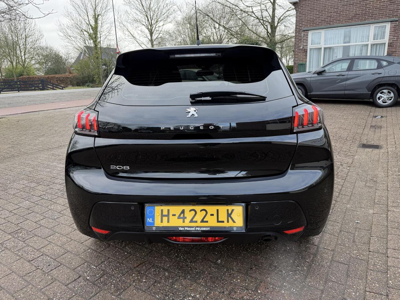 Peugeot 208 1.2 PureTech Leder l massage l automaat l led l