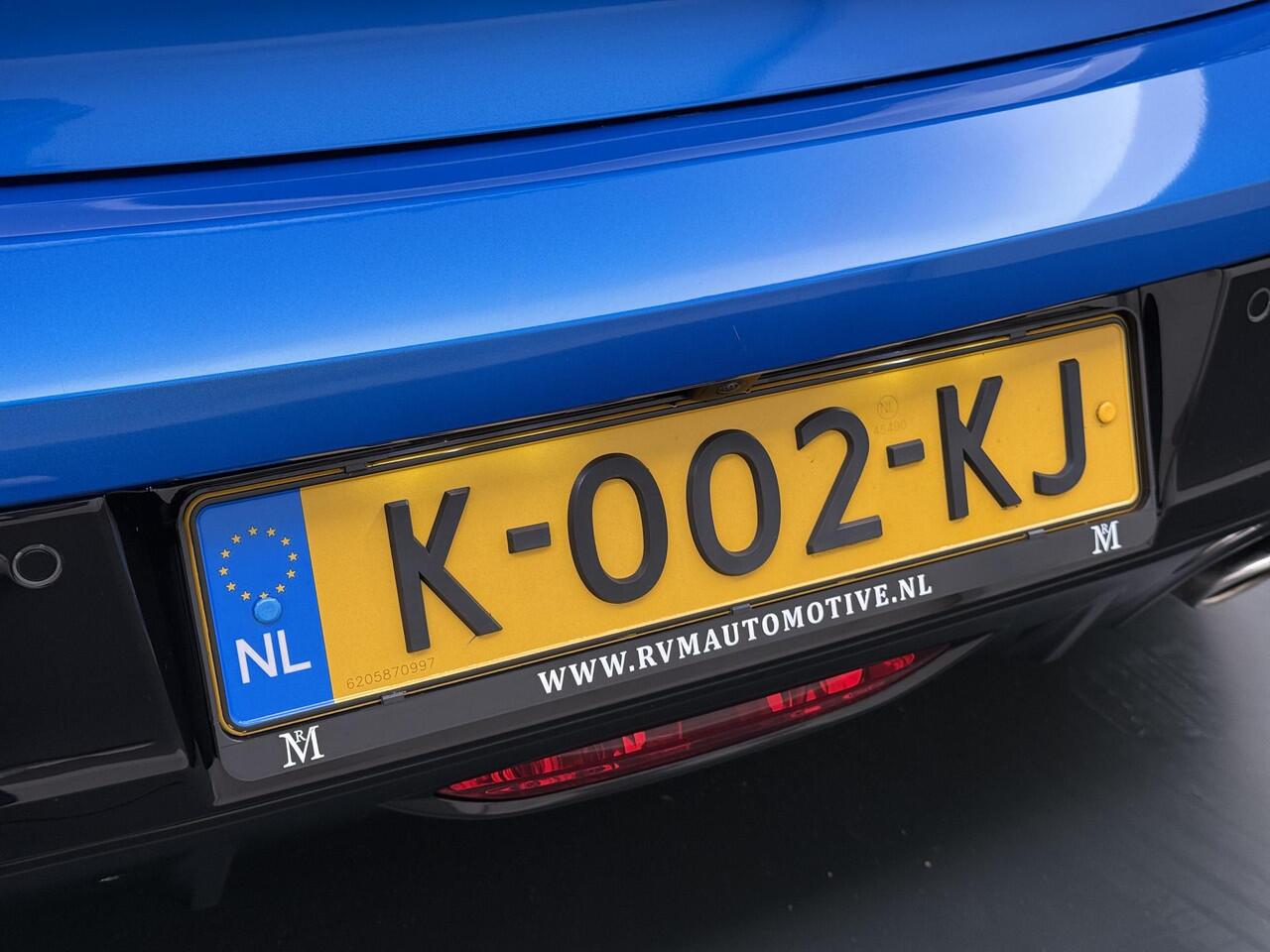 Peugeot 208 1.2 PureTech GT-Line VAN ¤ 16.900,- VOOR ¤ 14.440,- UW LENTEVOORDEEL ¤ 2.460,-!| CAMERA | NAVIGATIE | DEALER ONDERHOUDEN | INCLUSIEF 12 MAANDEN BOVAG GARANTIE