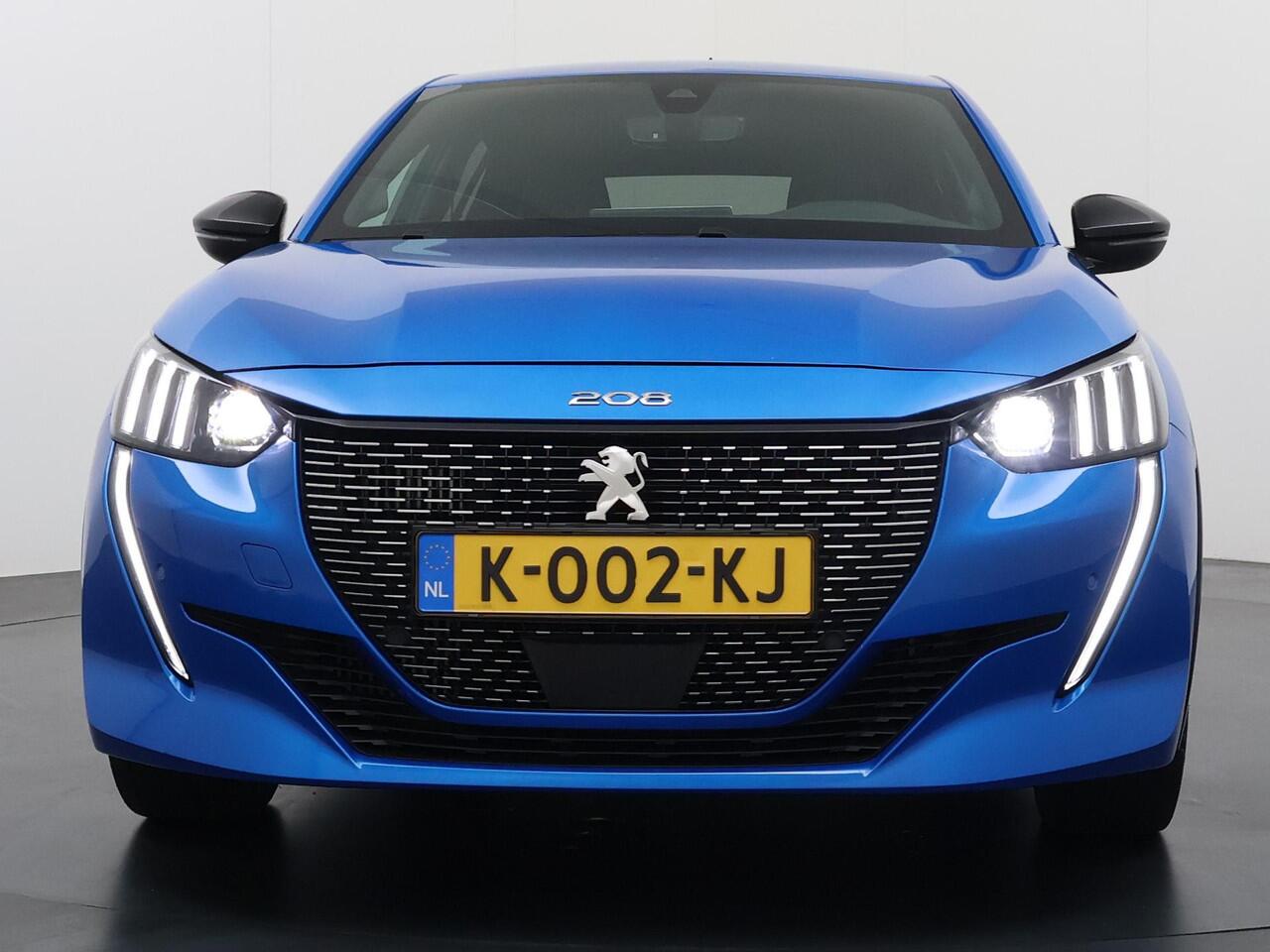 Peugeot 208 1.2 PureTech GT-Line VAN ¤ 16.900,- VOOR ¤ 14.440,- UW LENTEVOORDEEL ¤ 2.460,-!| CAMERA | NAVIGATIE | DEALER ONDERHOUDEN | INCLUSIEF 12 MAANDEN BOVAG GARANTIE