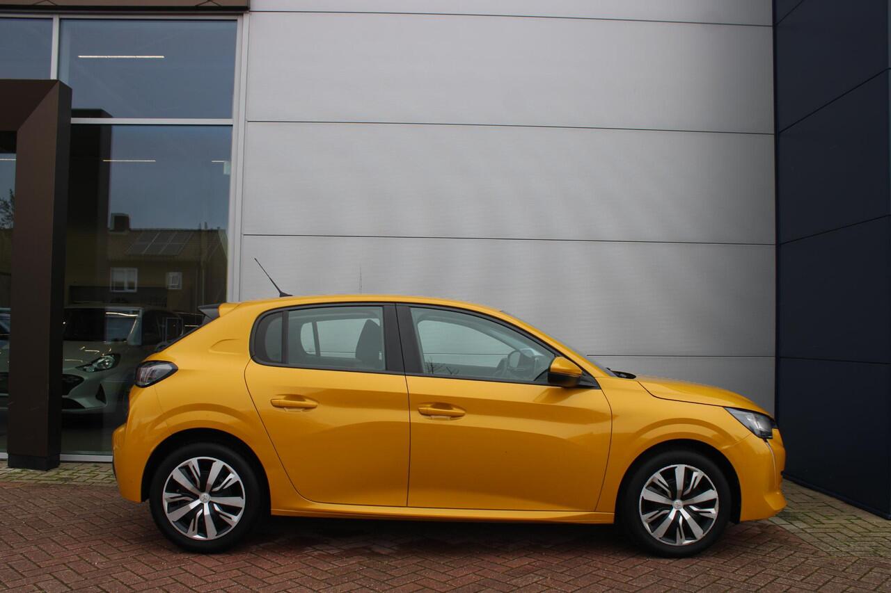Peugeot 208 1.2 PureTech Active Airco Navi Carplay DAB Dealer onderhouden