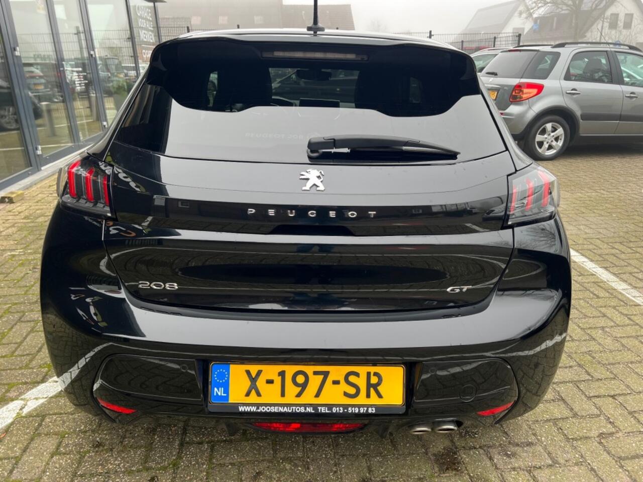 Peugeot 208 1.2 PURETECH GT PACK