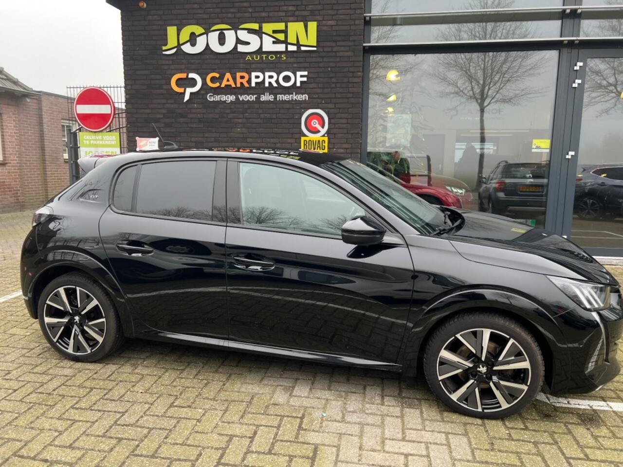 Peugeot 208 1.2 PURETECH GT PACK