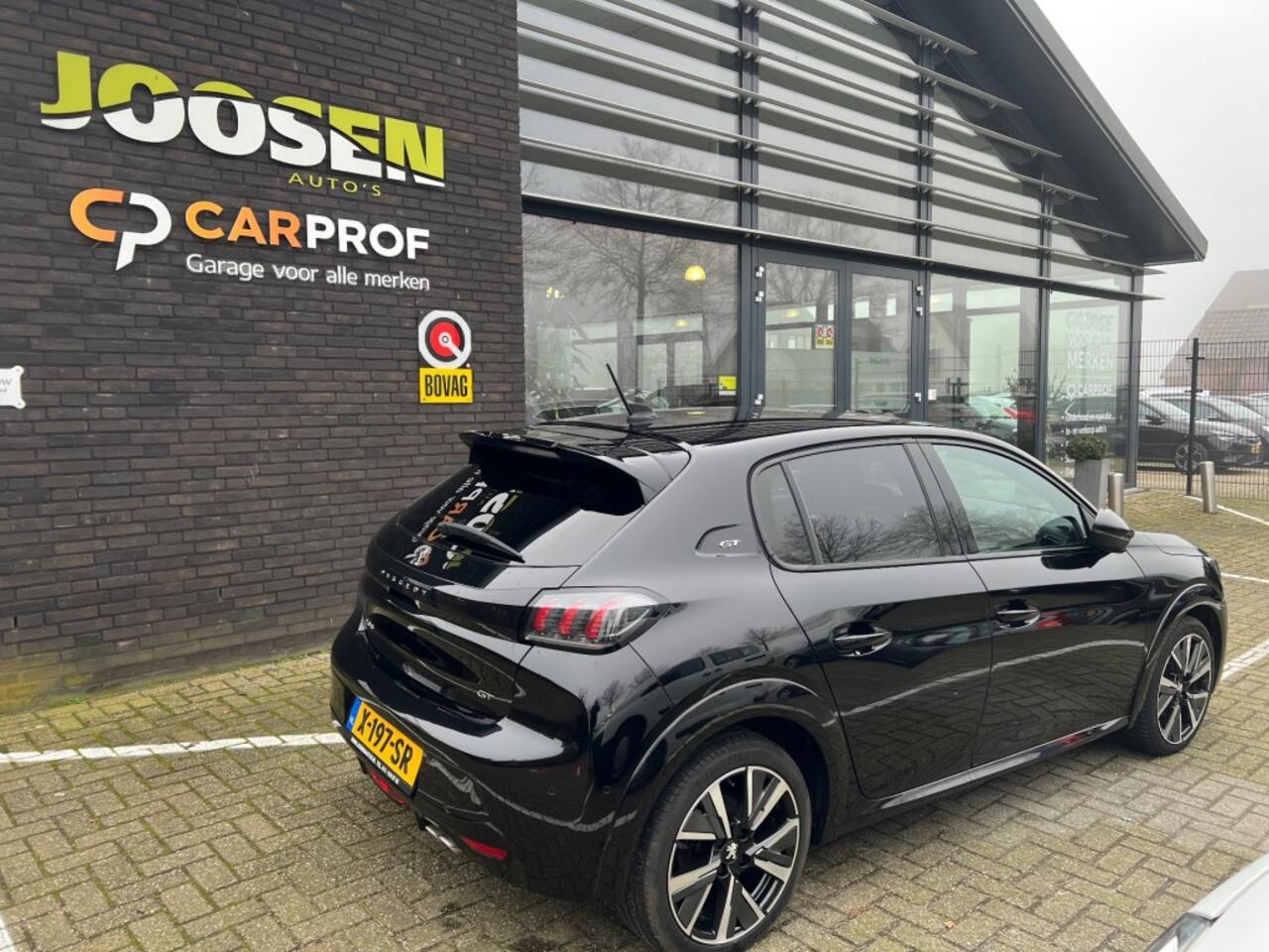 Peugeot 208 1.2 PURETECH GT PACK