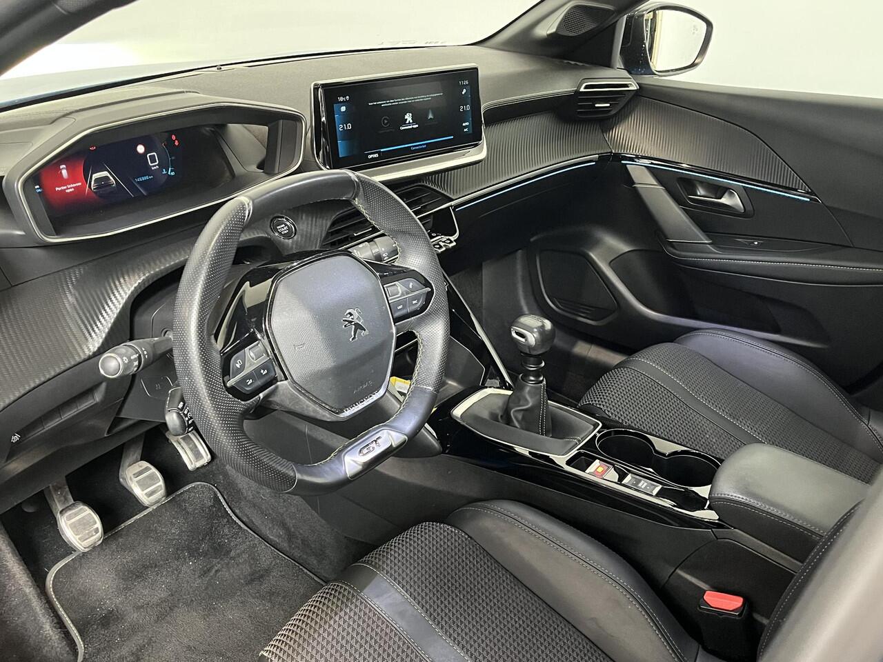 Peugeot 208 1.2 PureTech 100pk GT Panorama dak Navigatie Camera Lichtmetalen Velgen 17" Extra Getint Glas Led Dab Cruise control