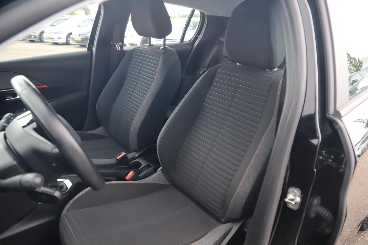 Peugeot 208 1.2 PureTech Blue Lease Active NIEUWE DB RIEM!! Navigatie Carplay Android Bluetooth Airco Cruise Control