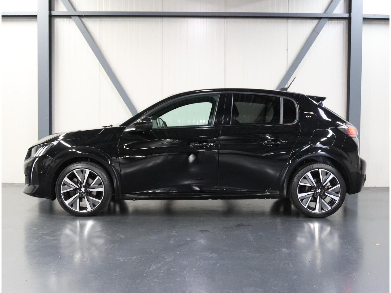 Peugeot 208 100PK GT | 1ste eigenaar | AppleCarplay/Android Auto | Keyless | Cruise Control | Climate Control | Camera | StoelVerwarming | FULL LED | Sfeerverlichting | Isofix | Privacy Glass | 17"LMV |