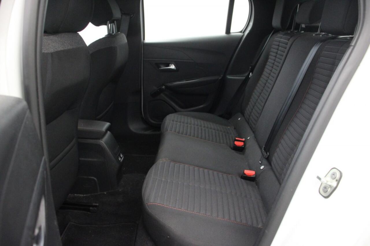 Peugeot 208 e-208 Active 50 kWh - Carplay, Navi, Cruise, SOH 90,9%