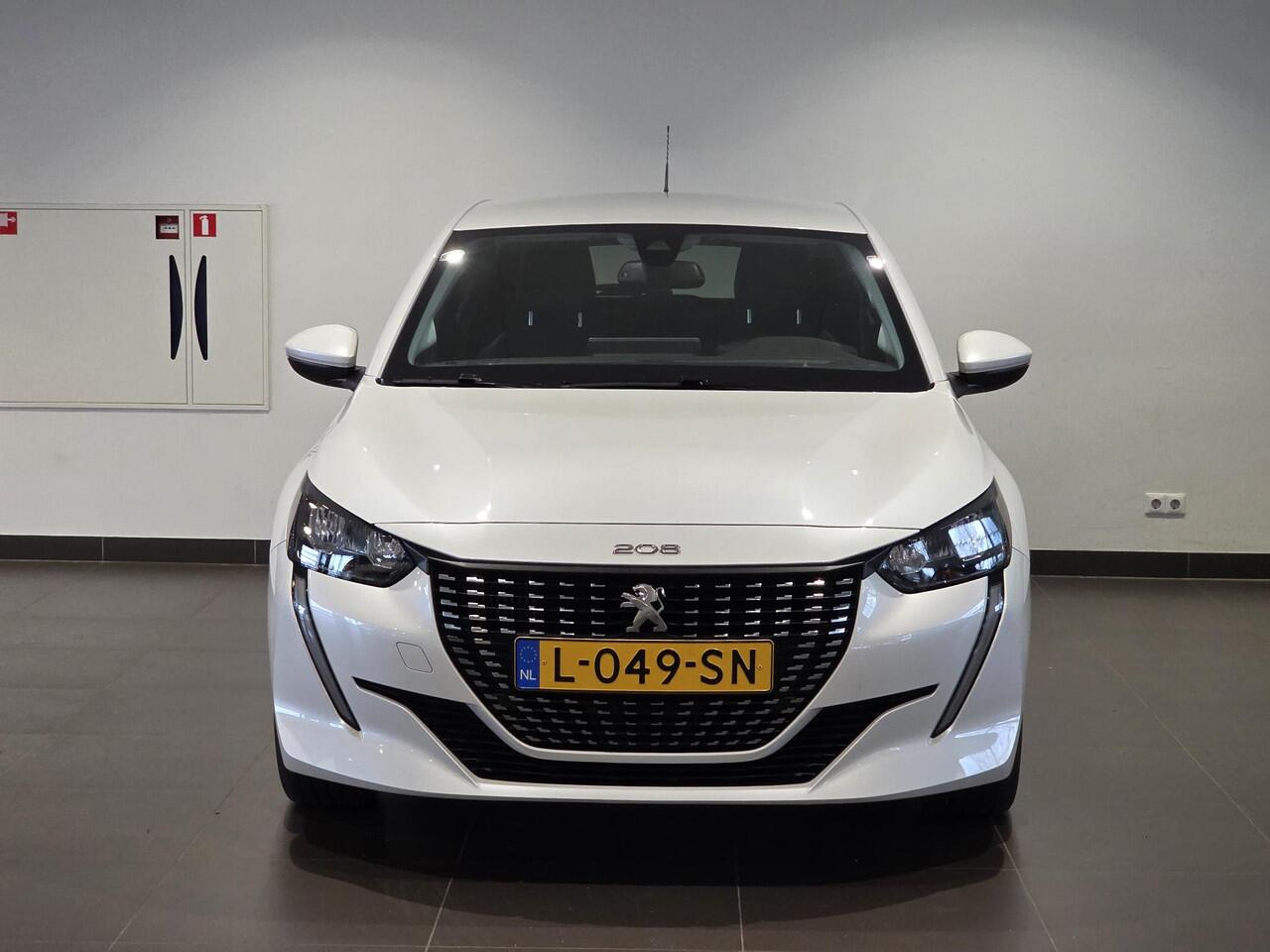 Peugeot 208 Allure Pack 1.2 Turbo 100pk | 3D i-COCKPIT® | 180° CAMERA + SENSOREN | KEYLESS | NAVI | ISOFIX | APPLE CARPLAY / ANDROID AUTO |