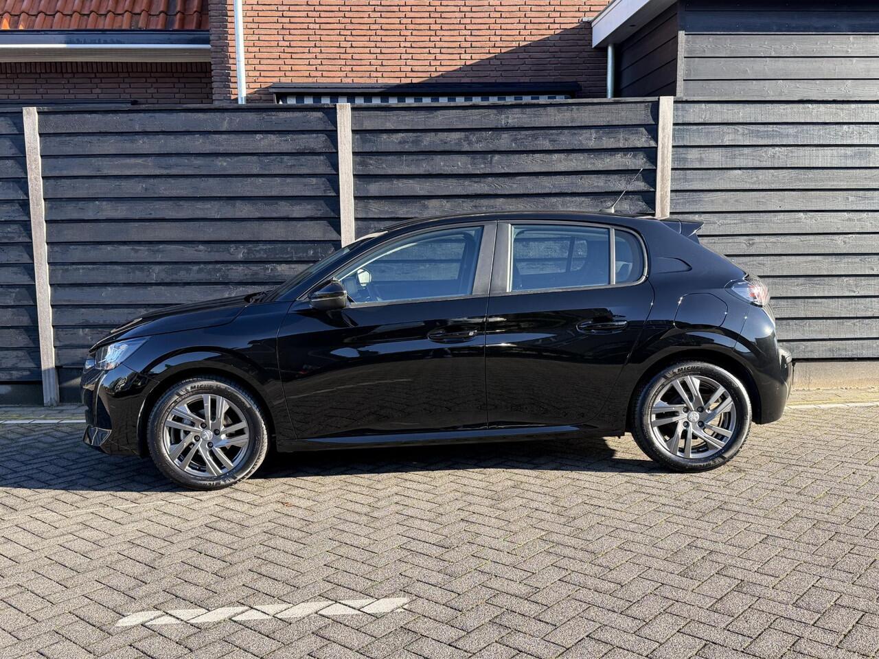 Peugeot 208 Active Pack 1.2 PureTech 75PK Navigatie, Parkeersensoren Achter, Apple Carplay, Android Auto, DAB, LED Koplampen