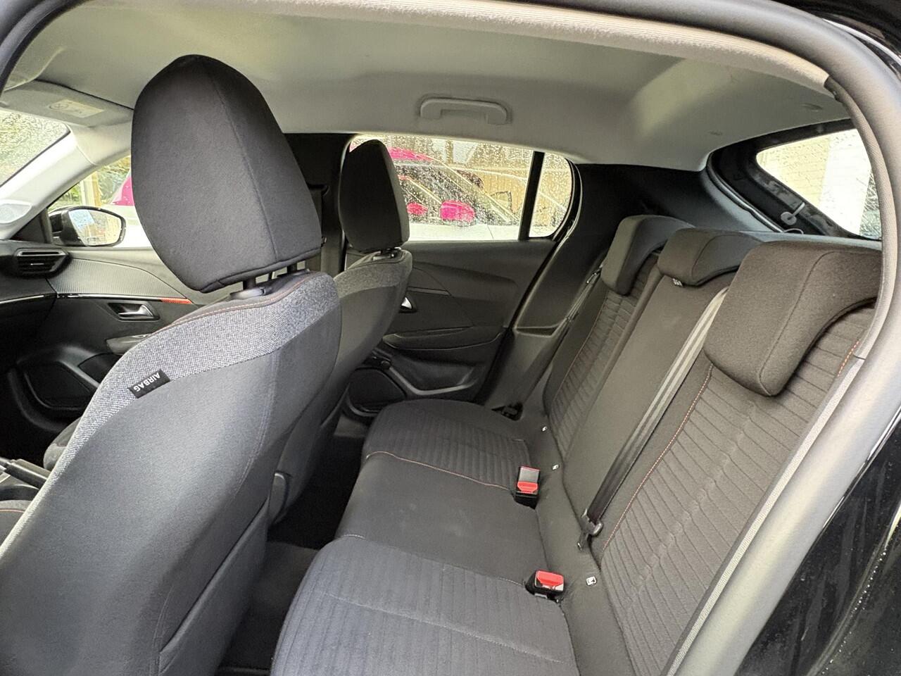 Peugeot 208 1.2 75pk Active | Apple Carplay/Android Auto | Cruise Control | LED verlichting | Weinig kilometers!