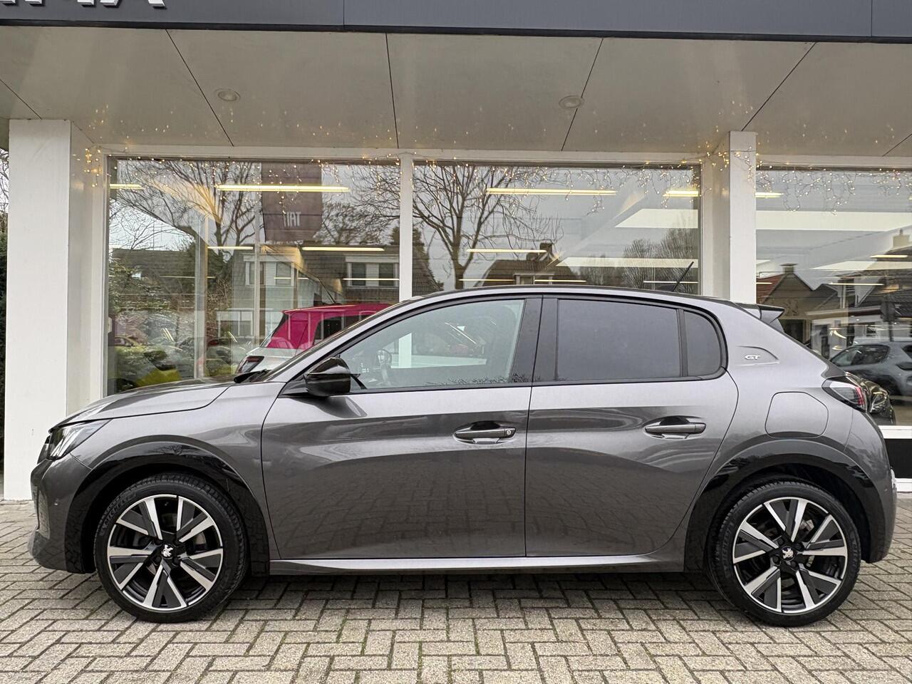 Peugeot 208 1.2T 100pk GT Pack | Full LED | Panoramadak | Dealeronderhouden | Dodehoek detectie | Keyless | Navigatie | Climate Control | Nieuwstaat!