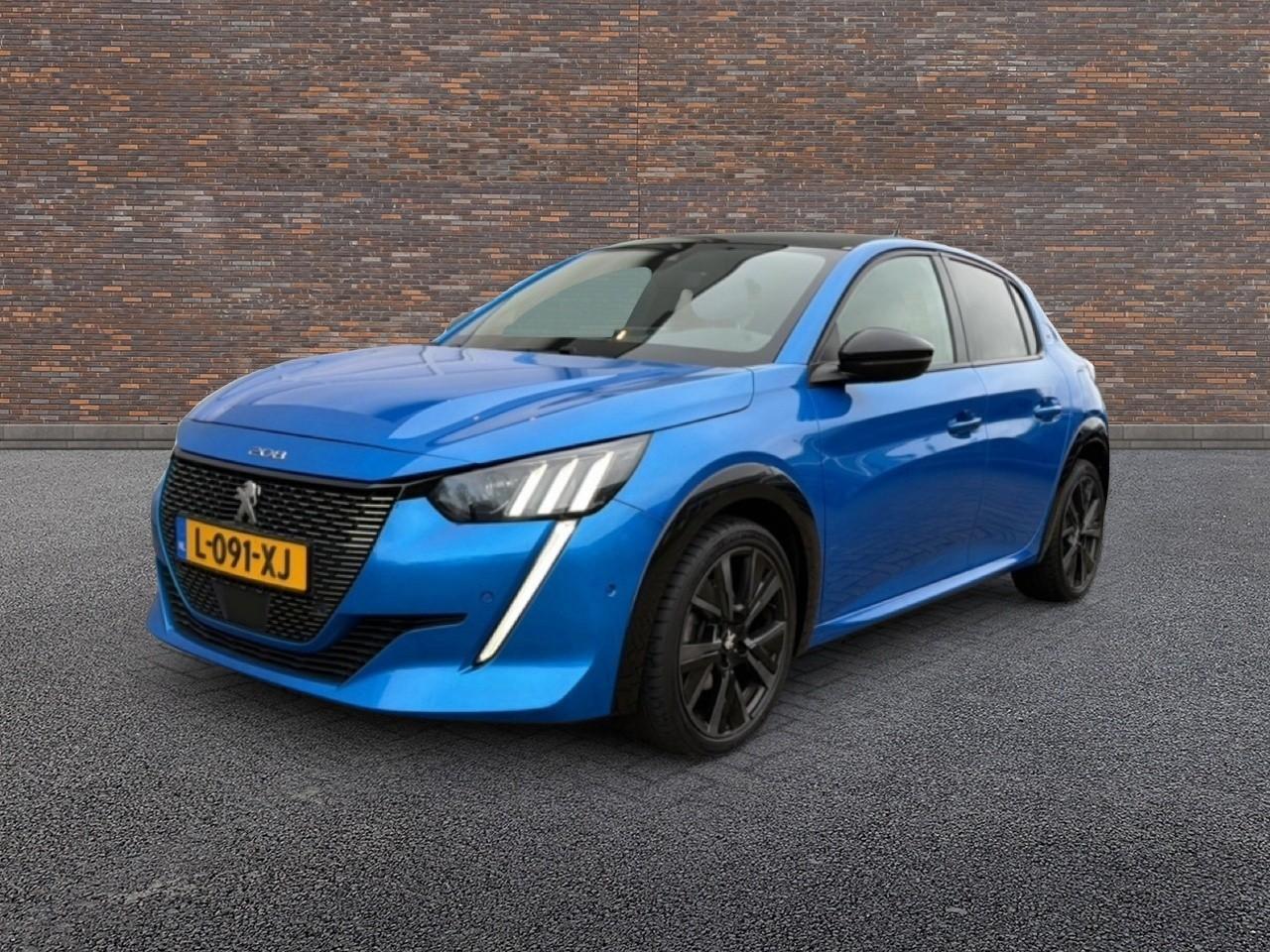 Peugeot 208 1.2 131pk GT Pack PANODAK LMV PRIV.GLASS