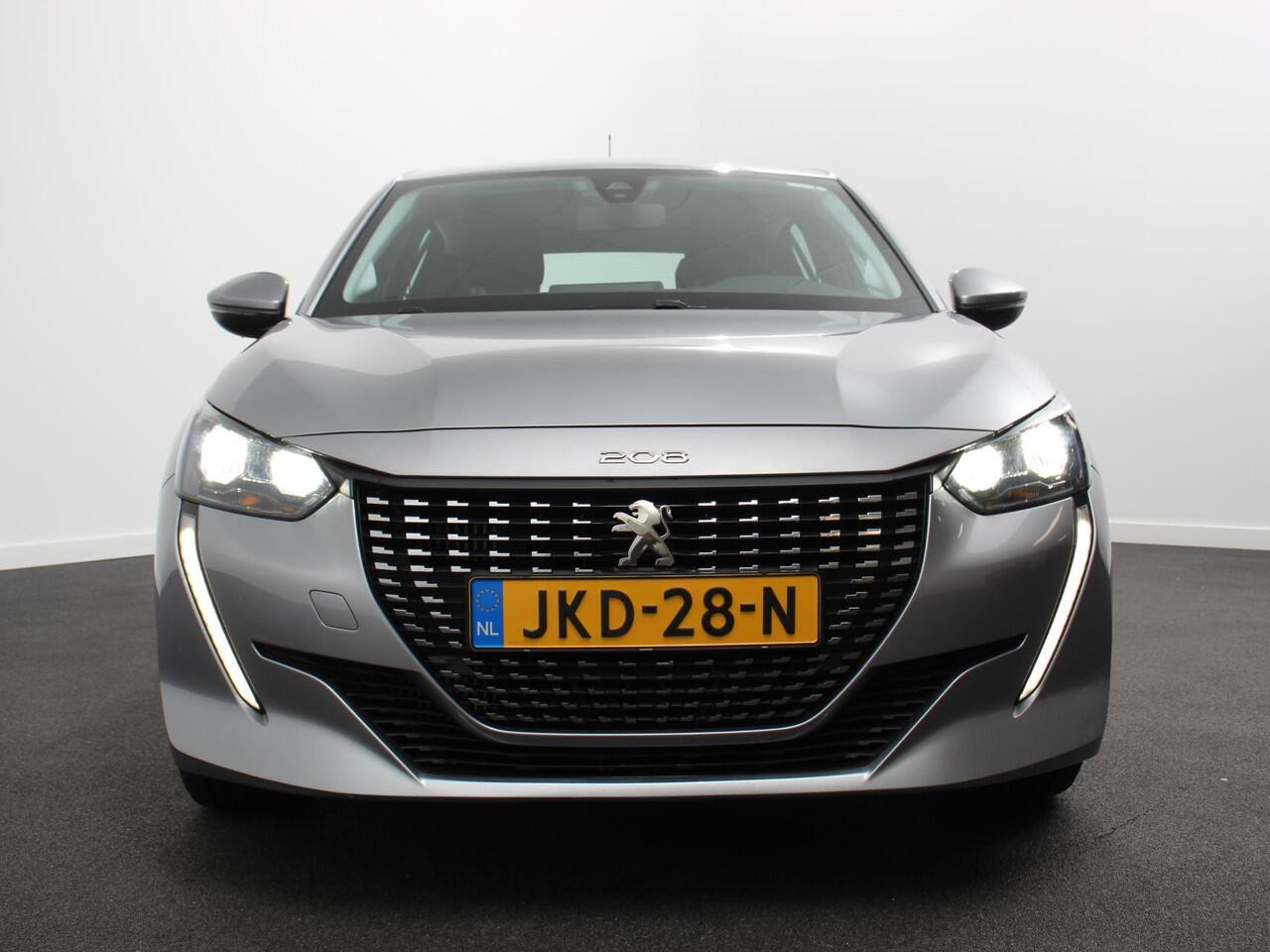 Peugeot 208 1.2 PureTech 100pk Active Pack | Navigatie | Apple Carplay/Android Auto | Parkeersensoren achter | Cruise Control | Airco | Lichtmetalen velgen