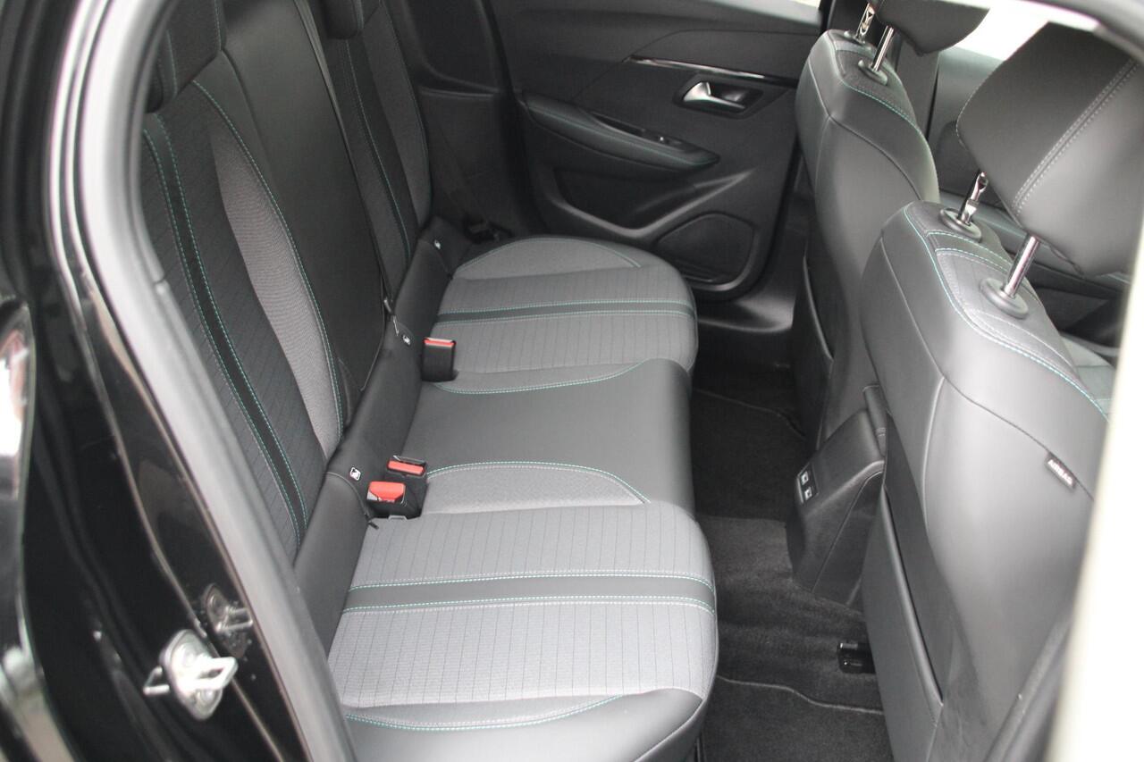 Peugeot 208 1.2 PureTech 100pk Allure Pack Airco Cruise Carplay Camera 1e eigenaar dealer onderhouden