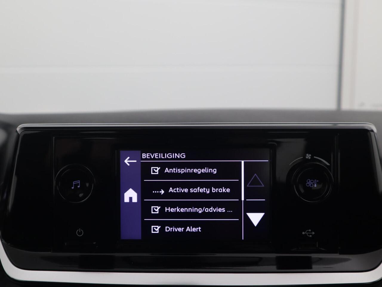 Peugeot 208 1.2 PureTech Like AIRCO / DAB+ / CRUISE / ELEK RAMEN / NL-AUTO