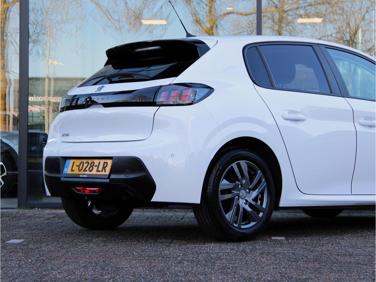 Peugeot 208 1.2 PureTech Active Pack | Navi / Airco / Cruise