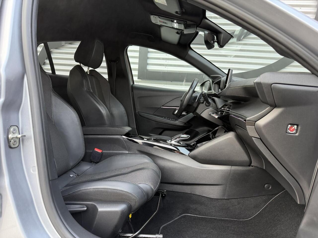 Peugeot 208 1.2 PureTech GT 1e Eigenaar|Navi|Carplay|Camera|Cruise|Clima|Digi Cockpit|APK tot 03-2027