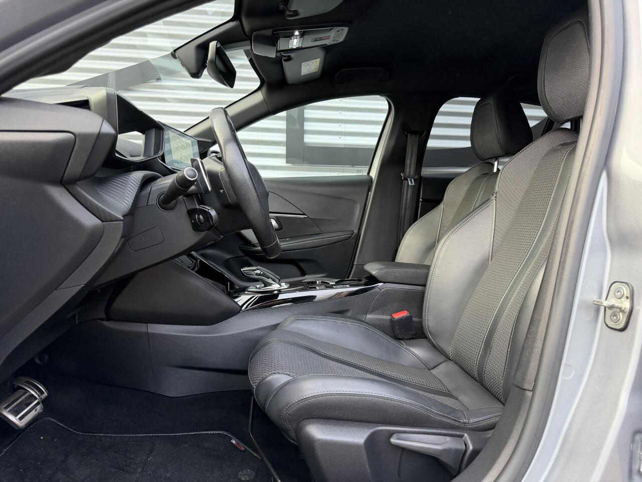 Peugeot 208 1.2 PureTech GT 1e Eigenaar|Navi|Carplay|Camera|Cruise|Clima|Digi Cockpit|APK tot 03-2027