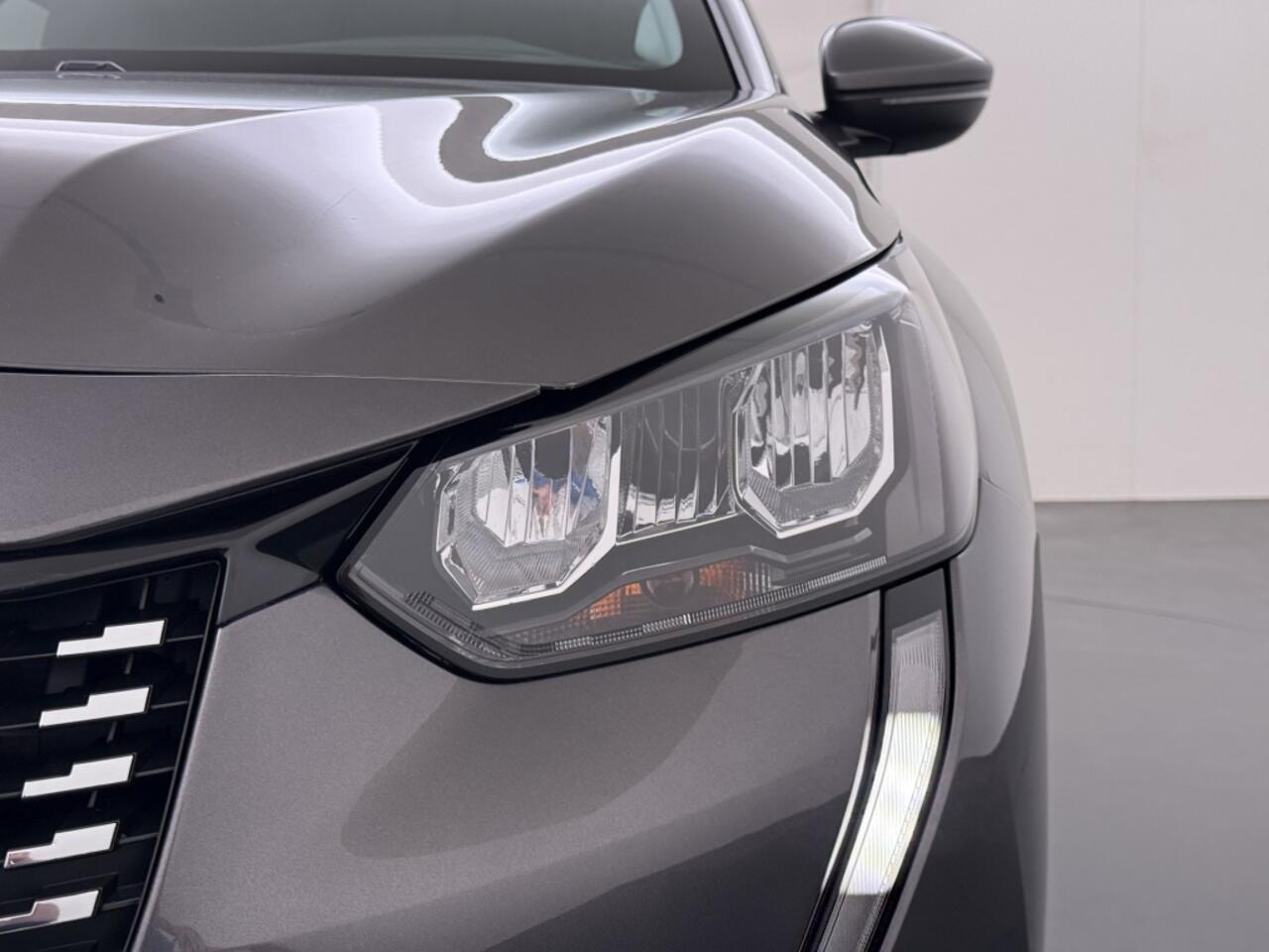 Peugeot 208 1.2 PureTech Allure | cruise control | Carplay | android auto |