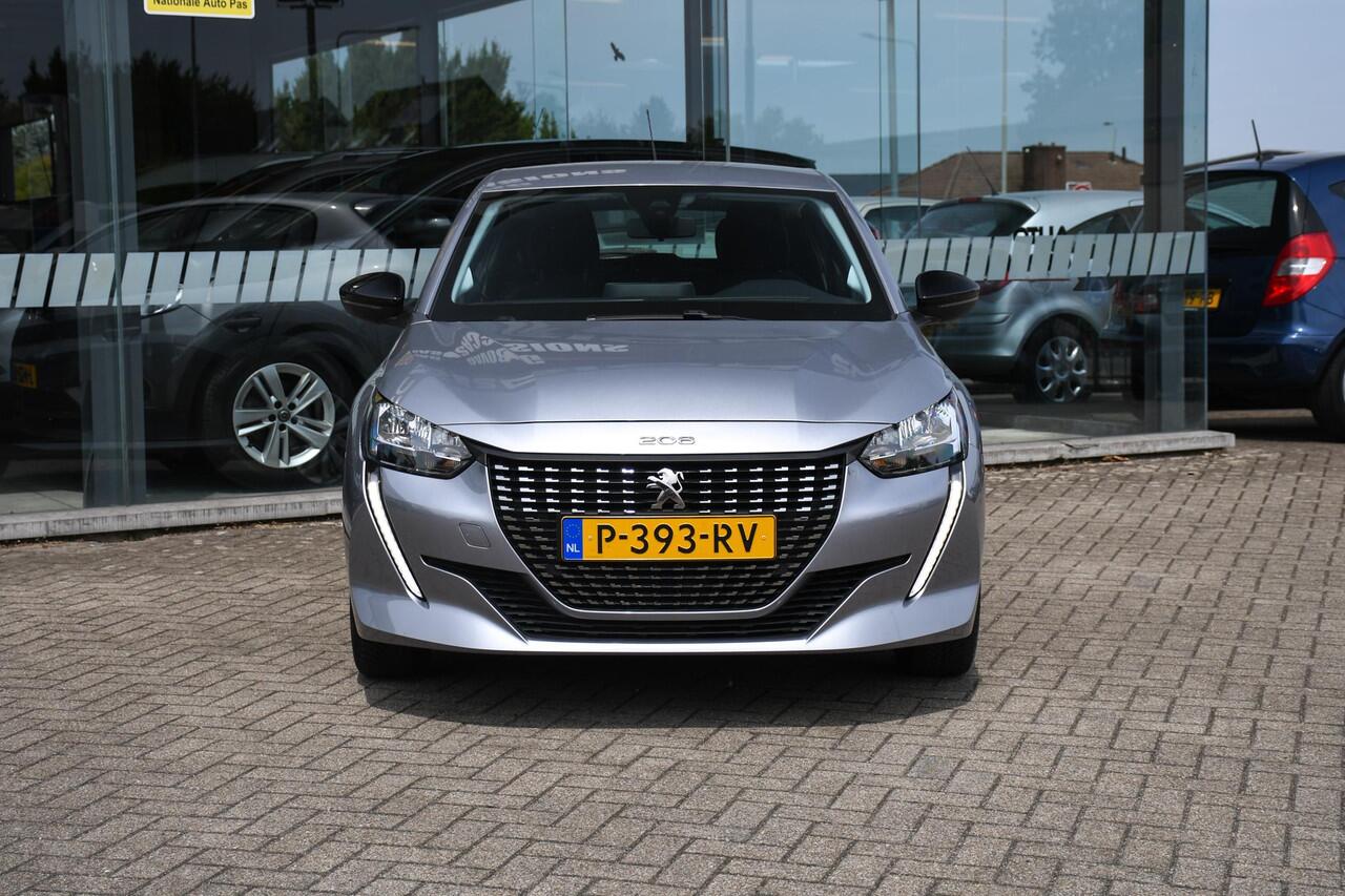 Peugeot 208 1.2 PureTech Active/ CRUISE.C/ DAB/ NAVI/ CARPLAY