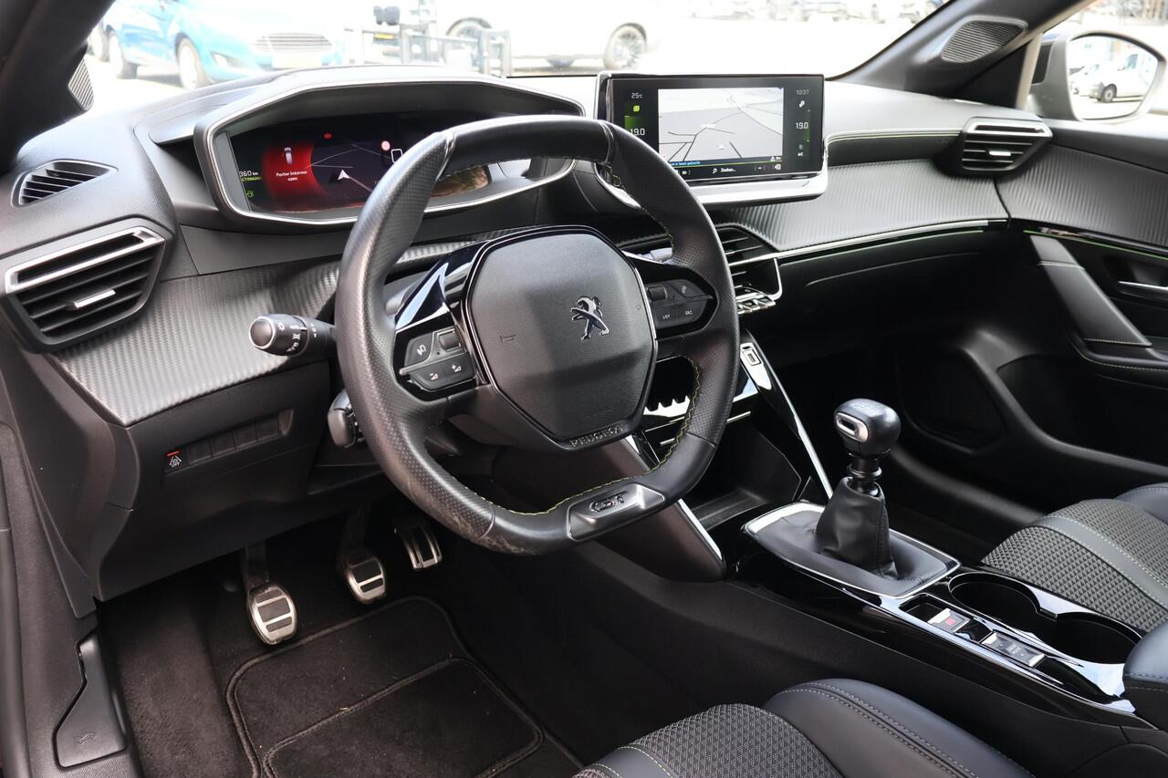 Peugeot 208 1.2 GT NL-Auto | Volledig Onderh. | BTW | Sfeer | Camera | Carplay | Full LED | PDC | Cruise | Keyless | Digitaal Dash