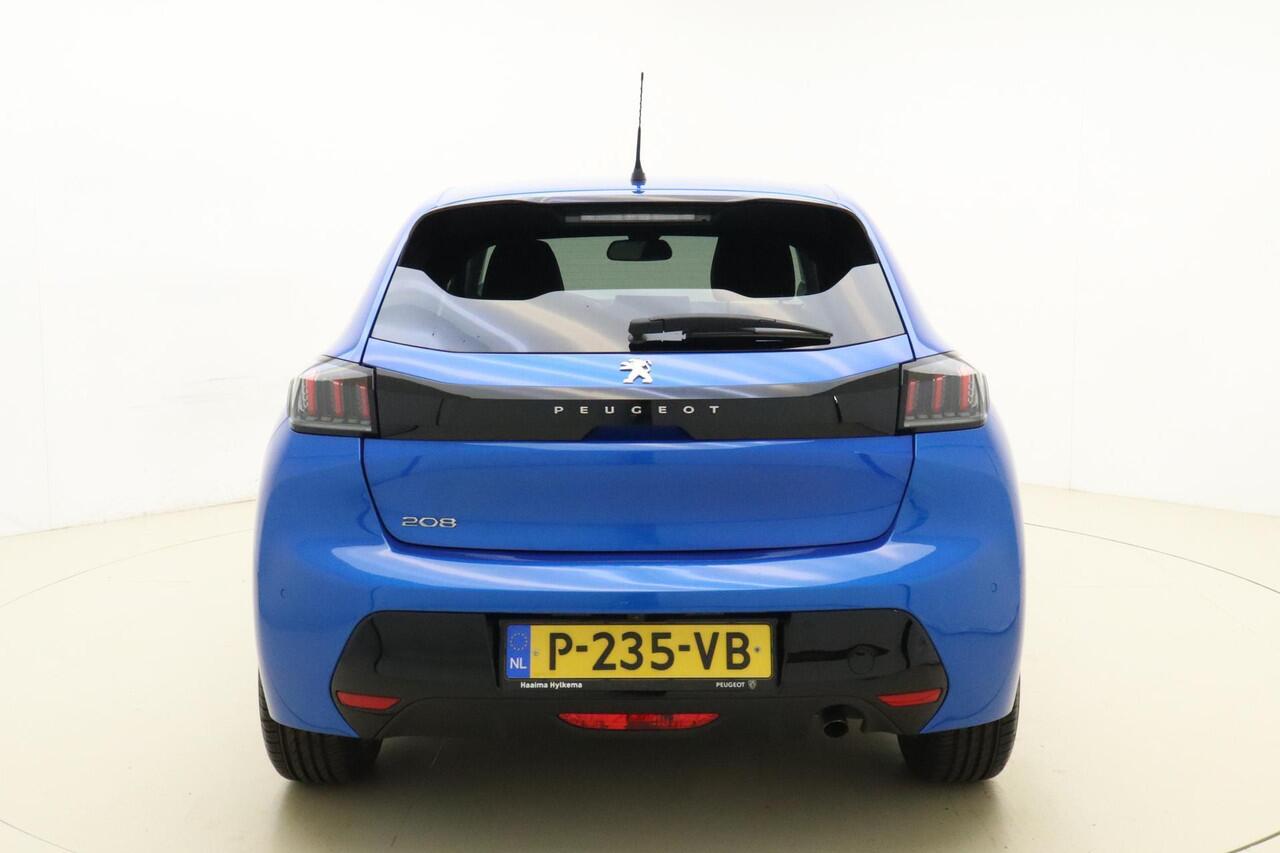 Peugeot 208 1.2T PureTech 100pk automaat Allure | Apple Carplay/Android Auto | Camera | Cruise Control | Airco | Navigatie | Licht metalen velgen | Voorraad | 1e eigenaar | Dealer onderhouden
