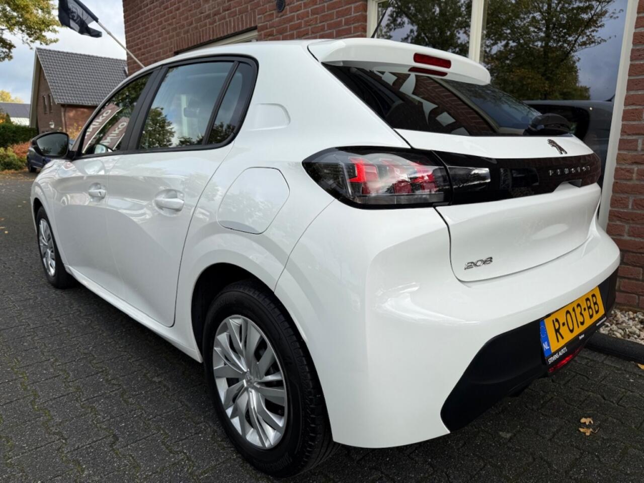 Peugeot 208 1.2 PureTech Active CARPLAY / ANDROID / AIRCO / CRUISE / ELEK.PA