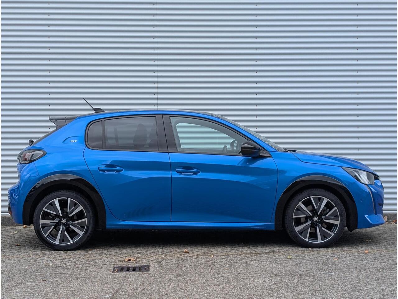 Peugeot 208 GT Pack 1.2 Turbo 130pk EAT8 | NAPPA LEDER | NAVI | PANODAK | CAMERA | ADAPTIEVE CRUISE | STOELVERW. |