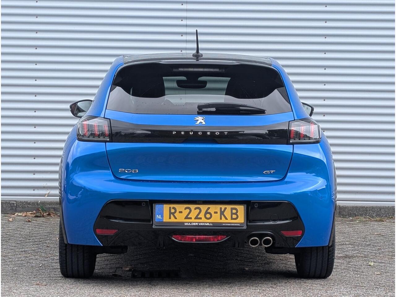 Peugeot 208 GT Pack 1.2 Turbo 130pk EAT8 | NAPPA LEDER | NAVI | PANODAK | CAMERA | ADAPTIEVE CRUISE | STOELVERW. |