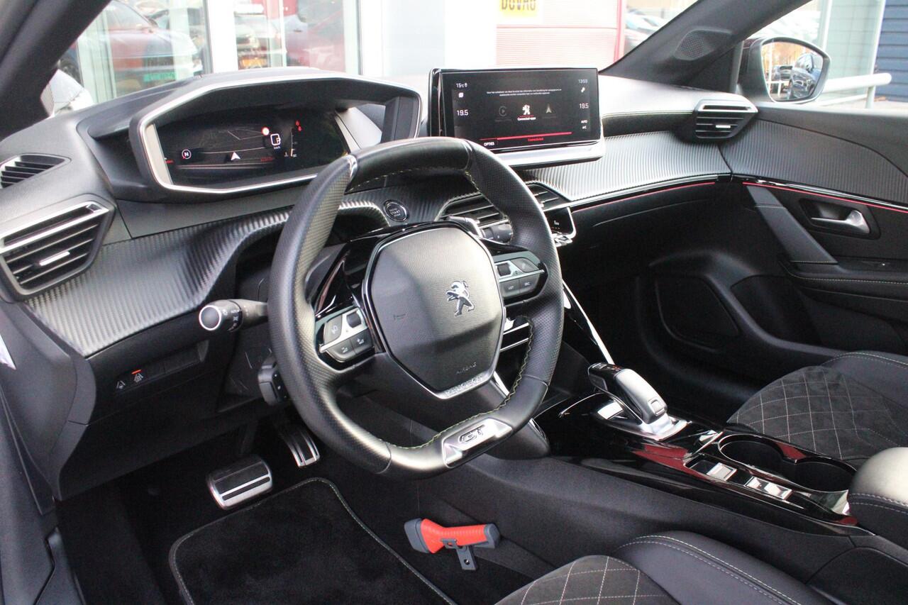 Peugeot 208 1.2 130PK AUTOMAAT GT PACK | BLACK PACK | PANORAMA DAK | ALCANTARA BEKLEDING | ACHTERUITRIJ CAMERA | ADAPTIVE CRUISE CONTROL | FULL LED KOPLAMPEN | 3-D INSTRUMENTENPANEEL | STOEL VERWARMING | 17" LICHTMETALEN VELGEN | DODEHOEK DETECTIE | NAVIGATIE | APPLE