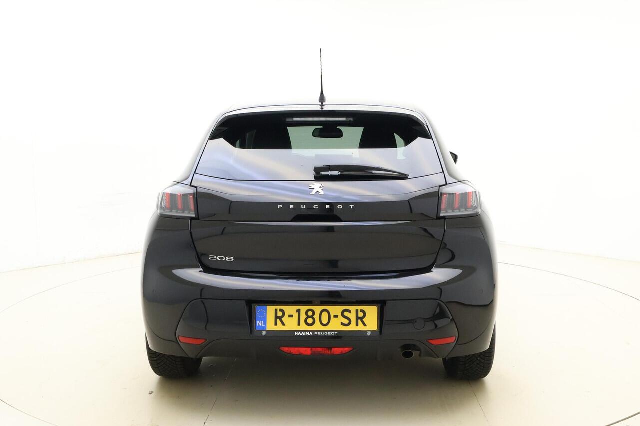 Peugeot 208 1.2 PureTech Allure Pack 100 PK | Automaat | Airco | Navigatie | Parkeersensor | Mirror Screen | Apple Carplay | Cruise Control | Licht Metalen Velgen | Camera | Start/stop