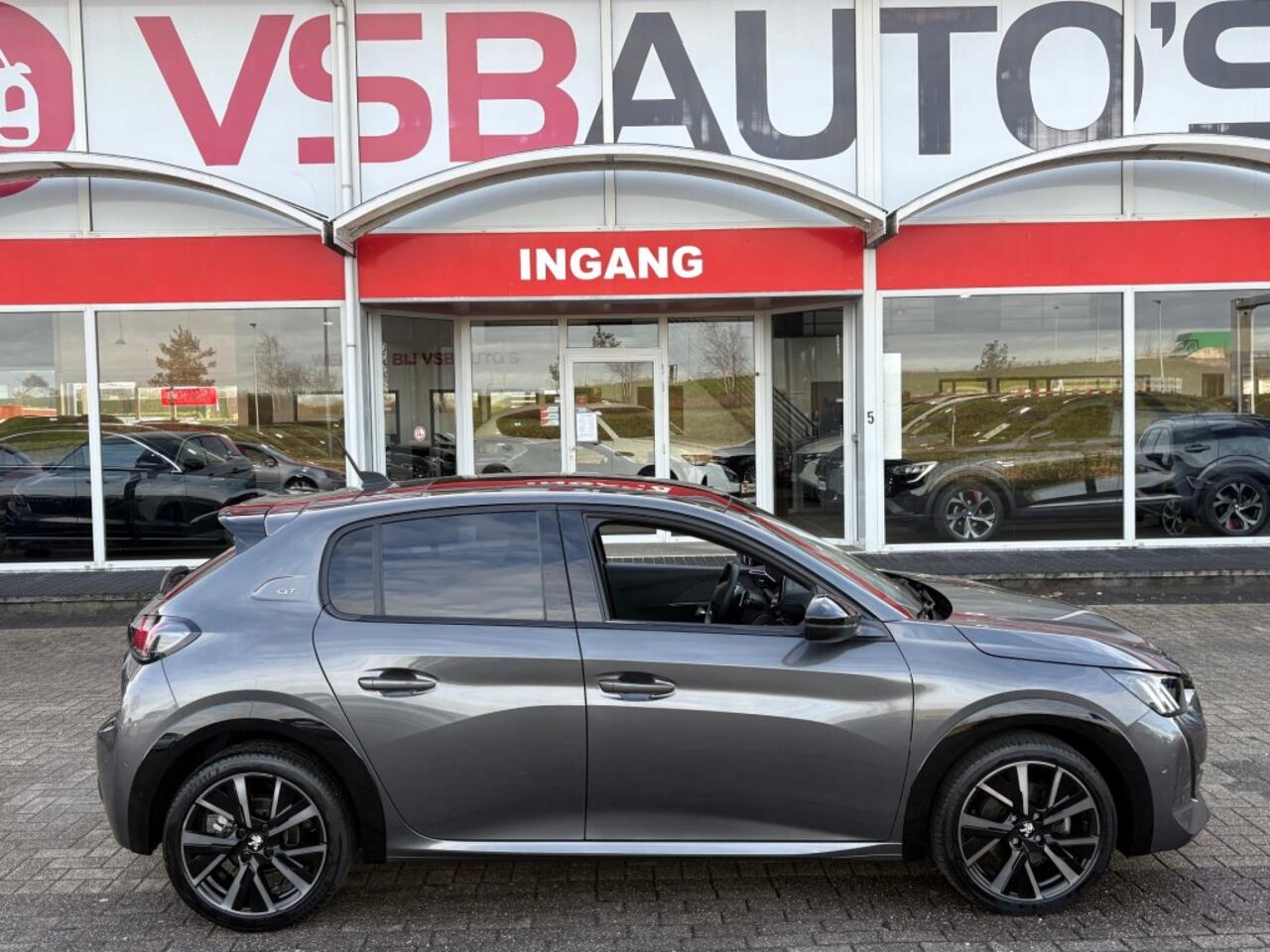 Peugeot 208 1.2 PURETECH 130PK AUT. GT PANO-DAK NAVI CAMERA CARPLAY AIRCO LMV PDC