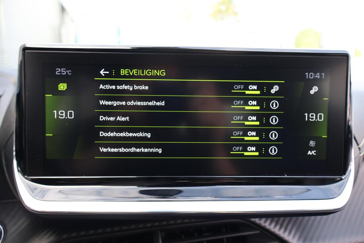 Peugeot 208 1.2 GT 1e Eigenaar | NL-Auto | Volledig Onderh | BTW | Sfeer | Camera | Carplay | Full LED | PDC | Cruise | Keyless | Digitaal Dash