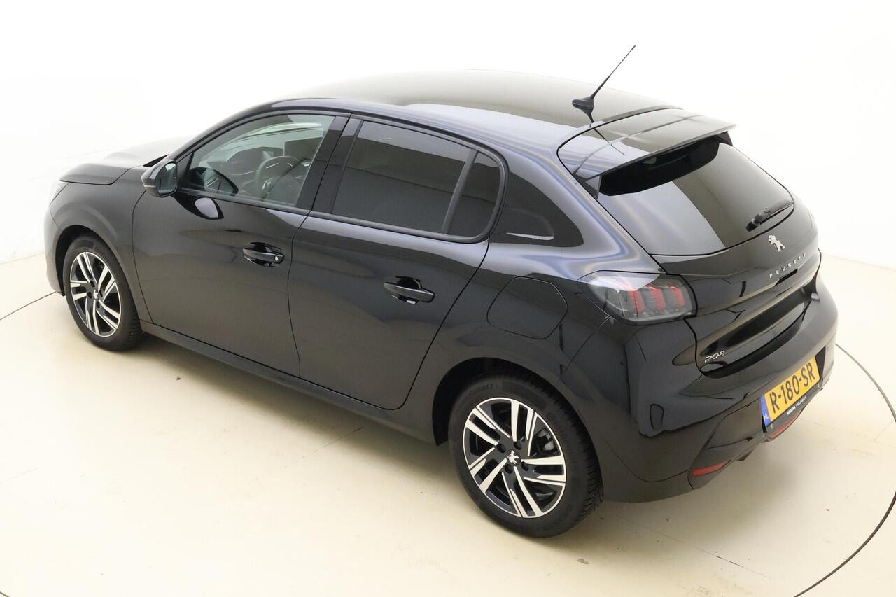 Peugeot 208 1.2 PureTech Allure Pack 100 PK l Airco | Navigatie | Parkeersensor | Mirror Screen | Apple Carplay | Cruise Control | Licht Metalen Velgen | Camera | Start/stop