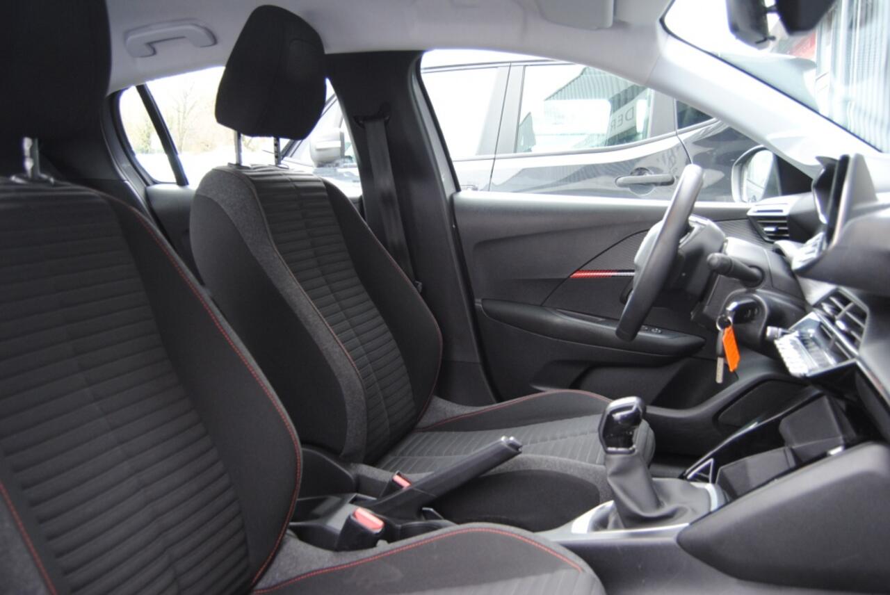 Peugeot 208 1.2 PureTech Active | Cruise | Apple Carplay | DAB | Airco