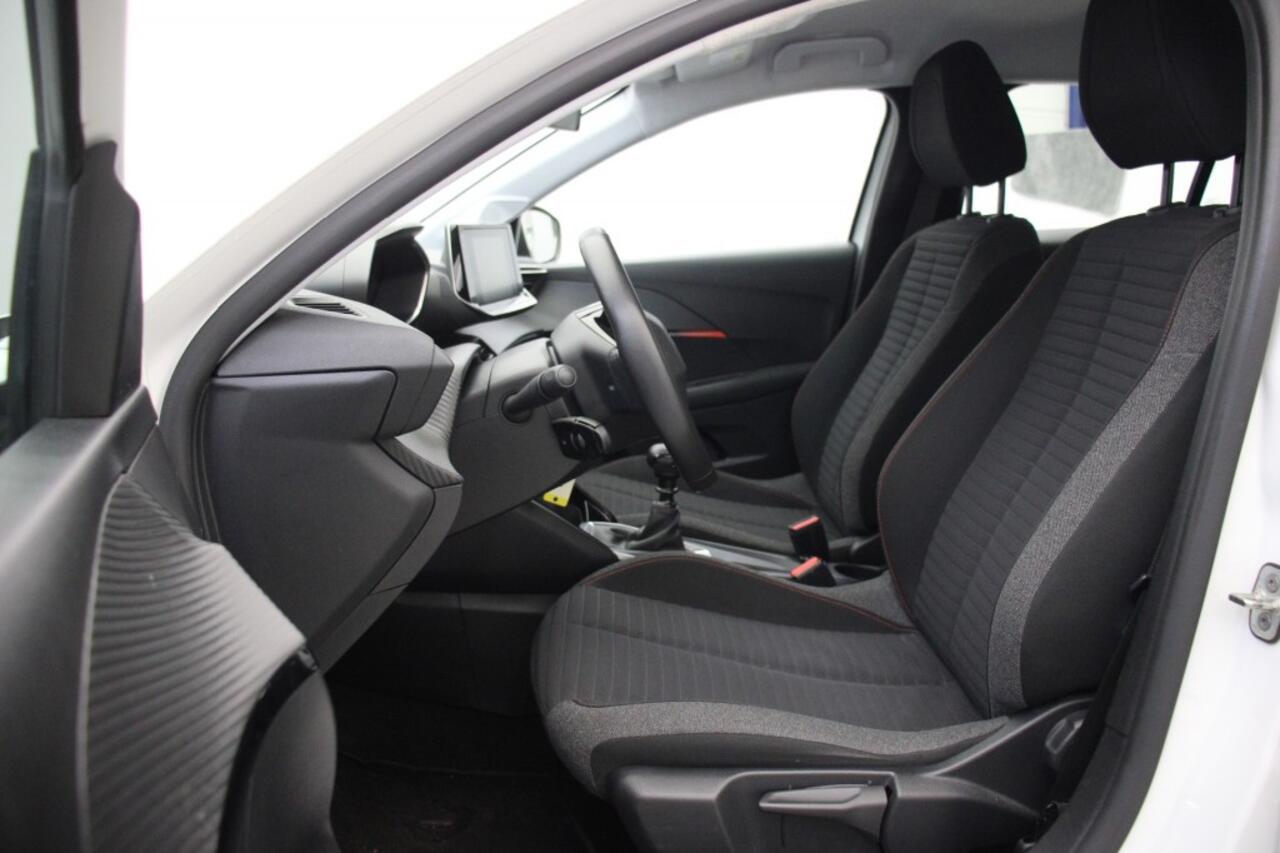 Peugeot 208 1.2 PureTech Active Pack - Carplay, Navi, Cruise