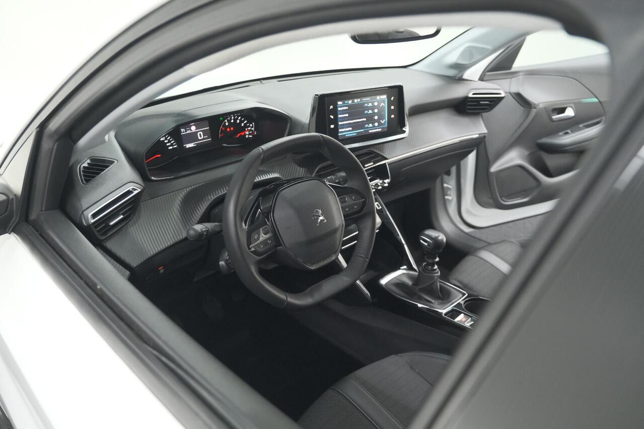Peugeot 208 PureTech 100 Allure | Apple Carplay | Parkeersensoren