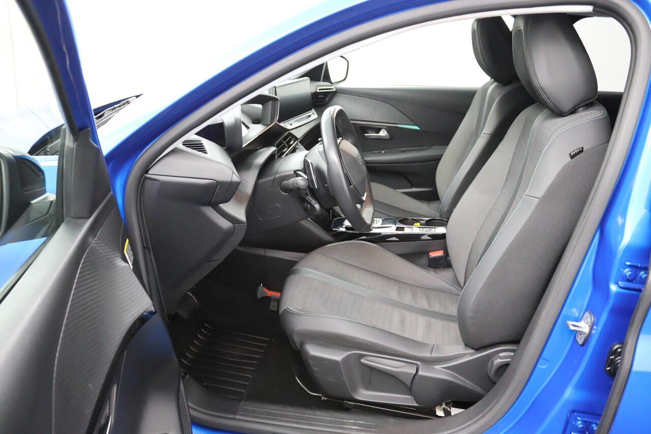 Peugeot 208 1.2 Allure*AUTOM*CARPLAY*ECC*CRUISE*NAVI*HAAK*CAM*