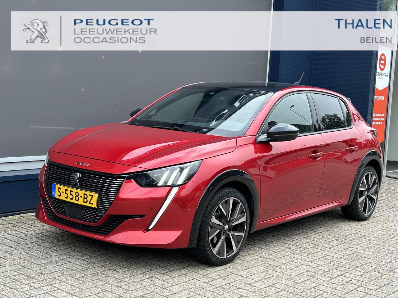 Peugeot 208 1.2 Turbo 100PK GT | Full LED Verlichting | Dodehoek bewaking | Achteruitrijcamera | Navigatie | Parkeersensoren | Dakspoiler | DAB+ | Keyless Start | Lichtmetaal