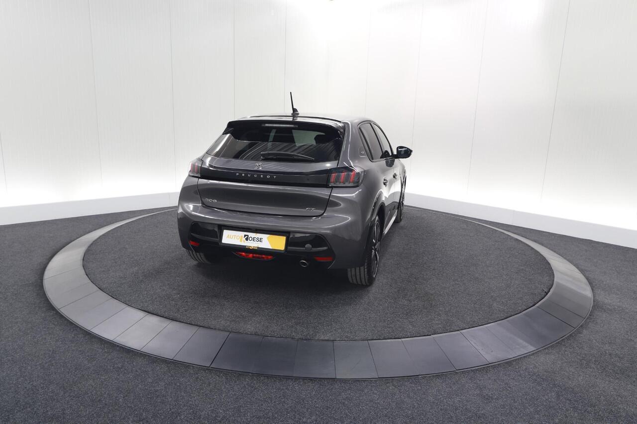 Peugeot 208 PureTech 100 GT | Camera | Adaptieve Cruise Control | Navigatie | Apple Carplay